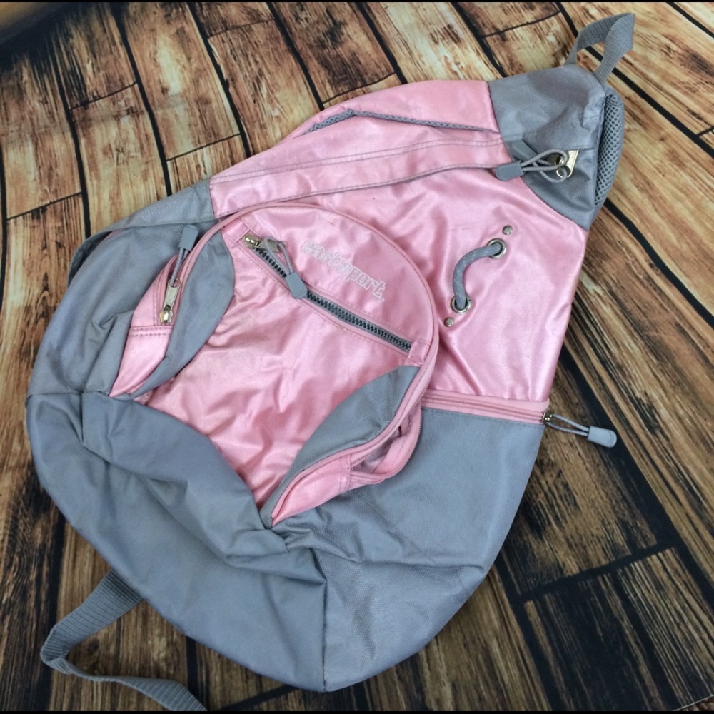 The Eastsport Cross Shoulder Sling Bag