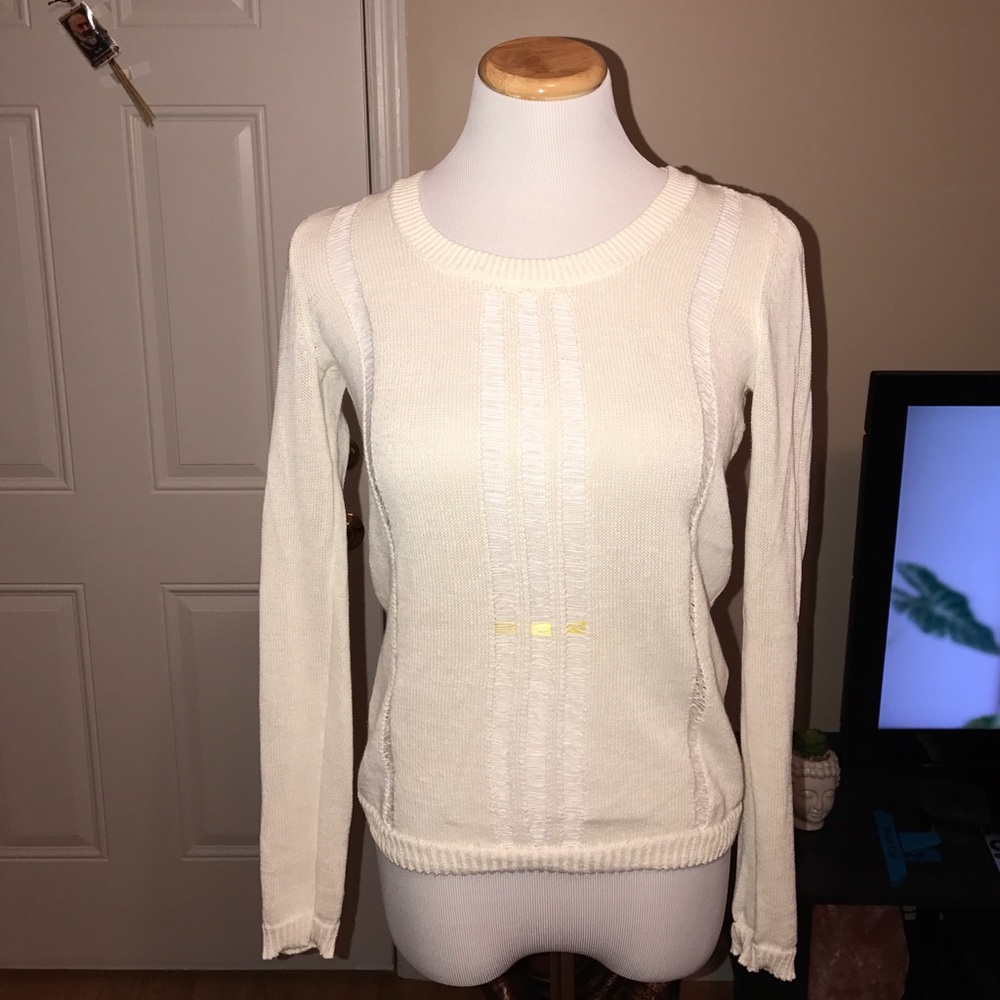 Beige A/X light Sweater ❤️