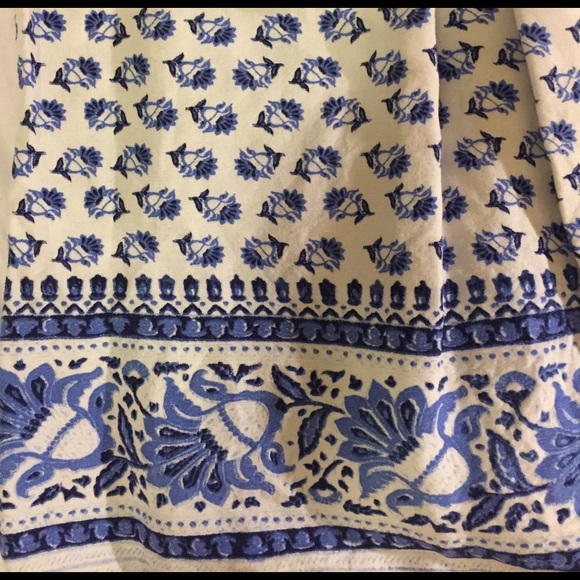 Patterned Tank Top - Picture 4 of 5