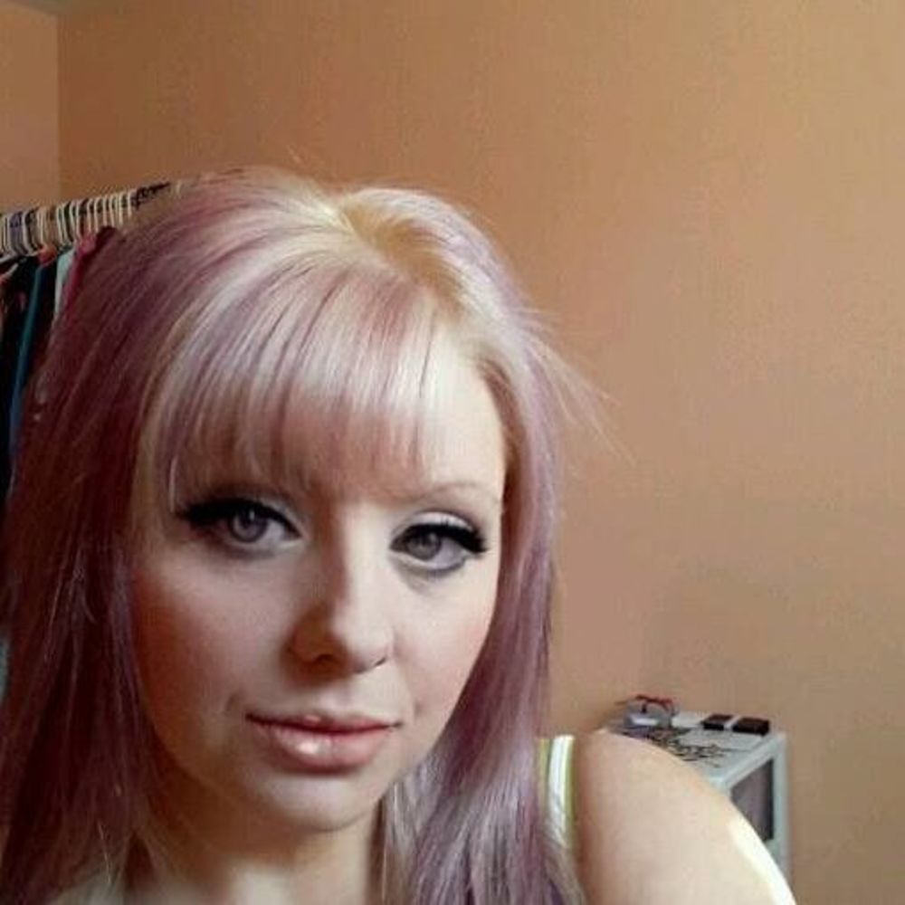 Meet your Posher, Liz