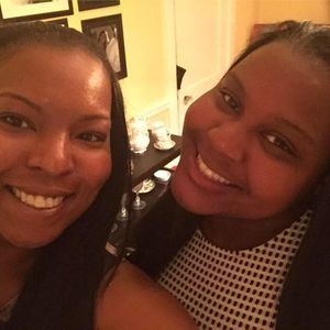 Meet your Posher, Nia