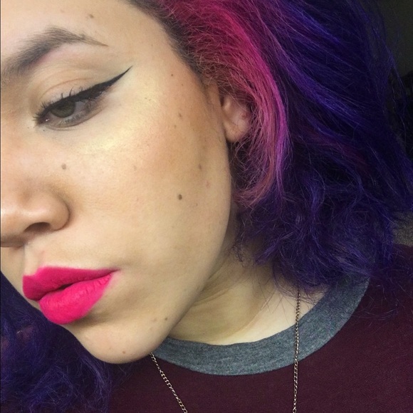 Meet your Posher, Dani - Picture 2 of 2