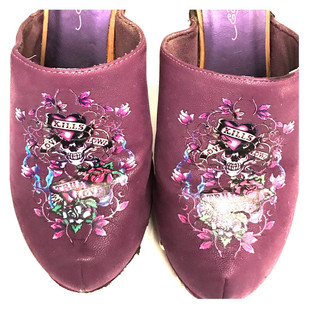 Ed Hardy Plum clog heels