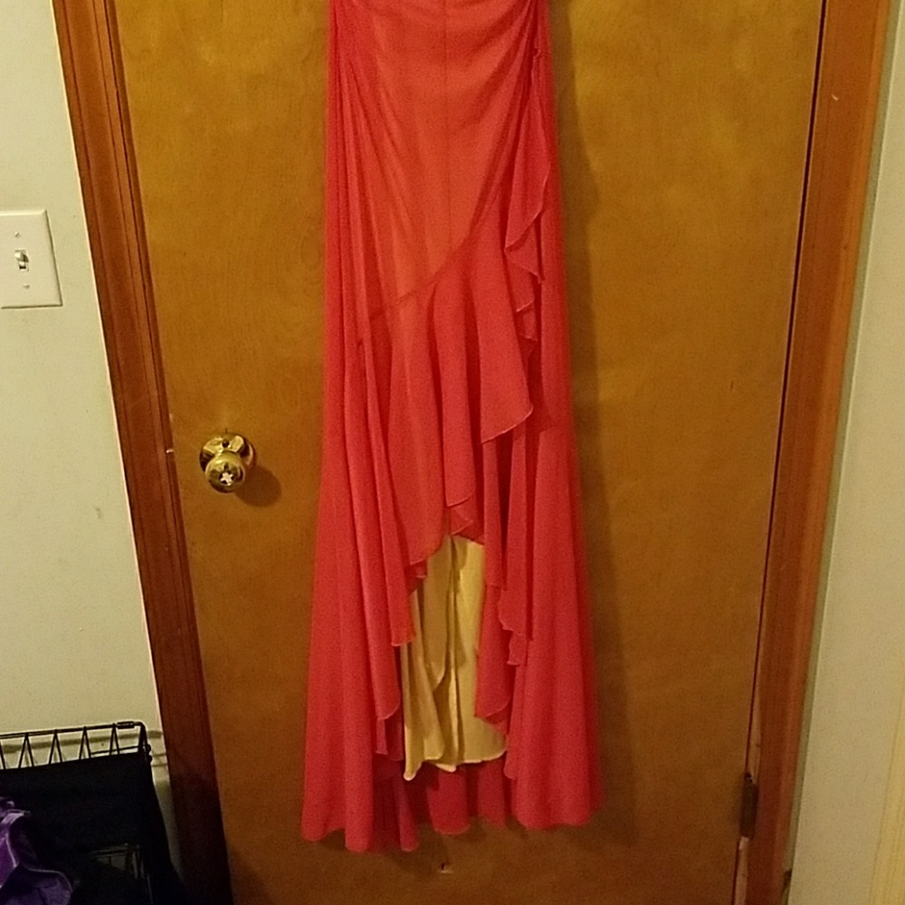 Dress - Picture 2 of 4