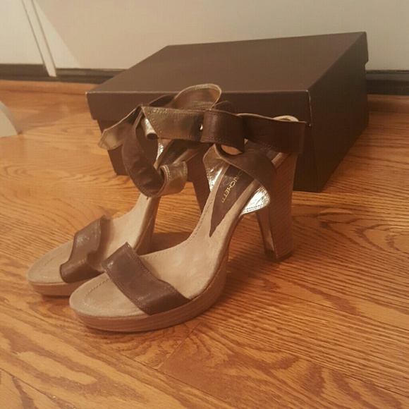 Francesco Morichetti ankle strap heels size 9 - Picture 2 of 6