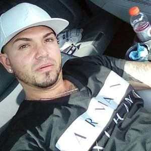 Meet your Posher, Johnny