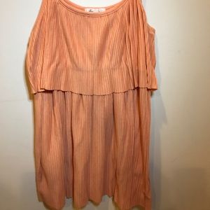 Ribbed salon tank top