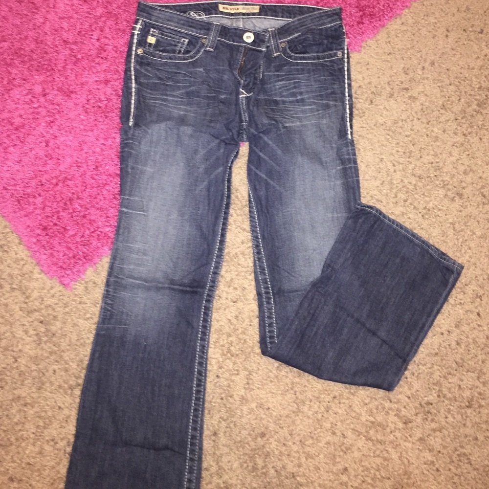 Big star jeans--Maddie boot mid rise fit
