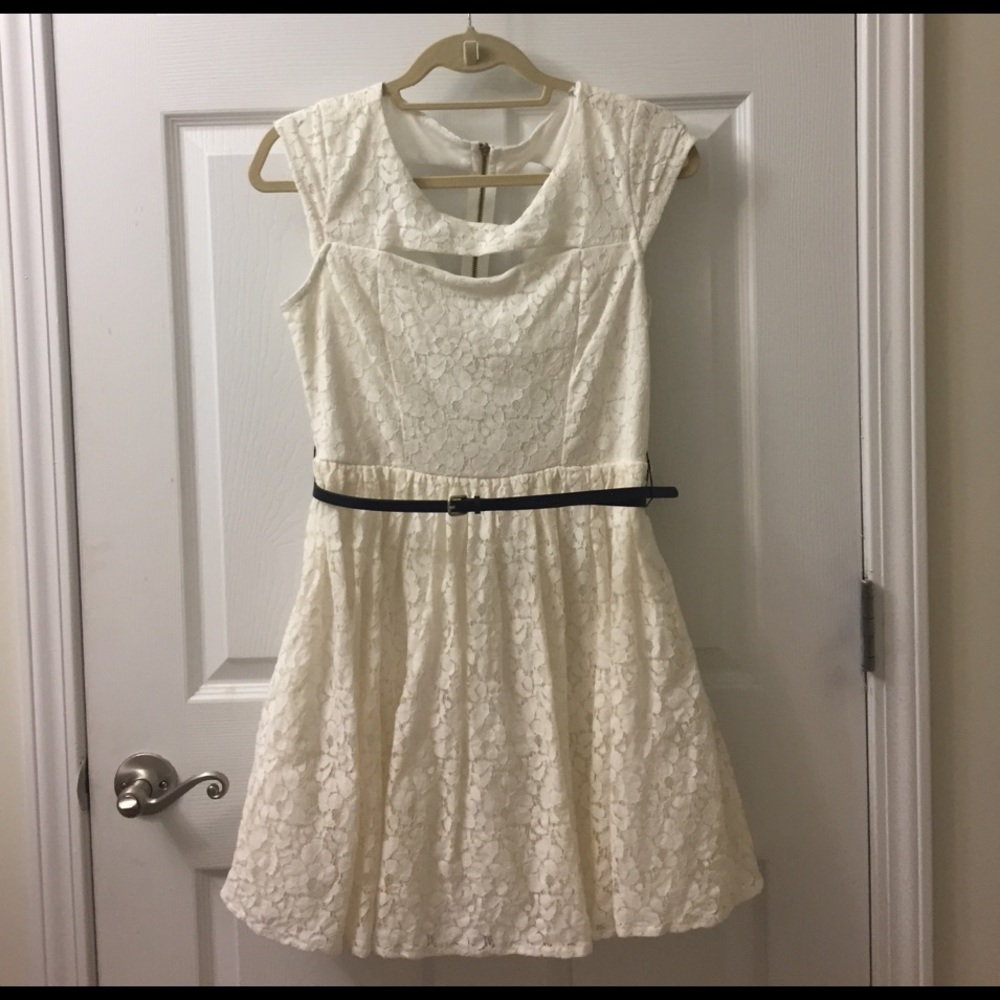 Short white lace dress