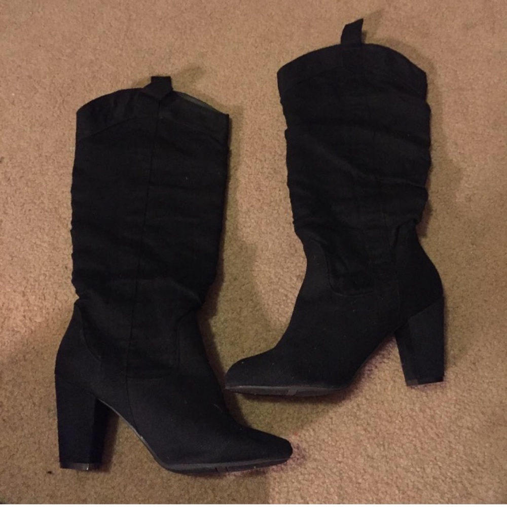 Black boots