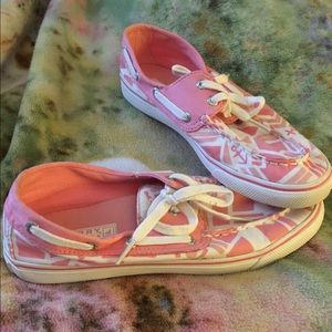Pink anchor Sperry's!