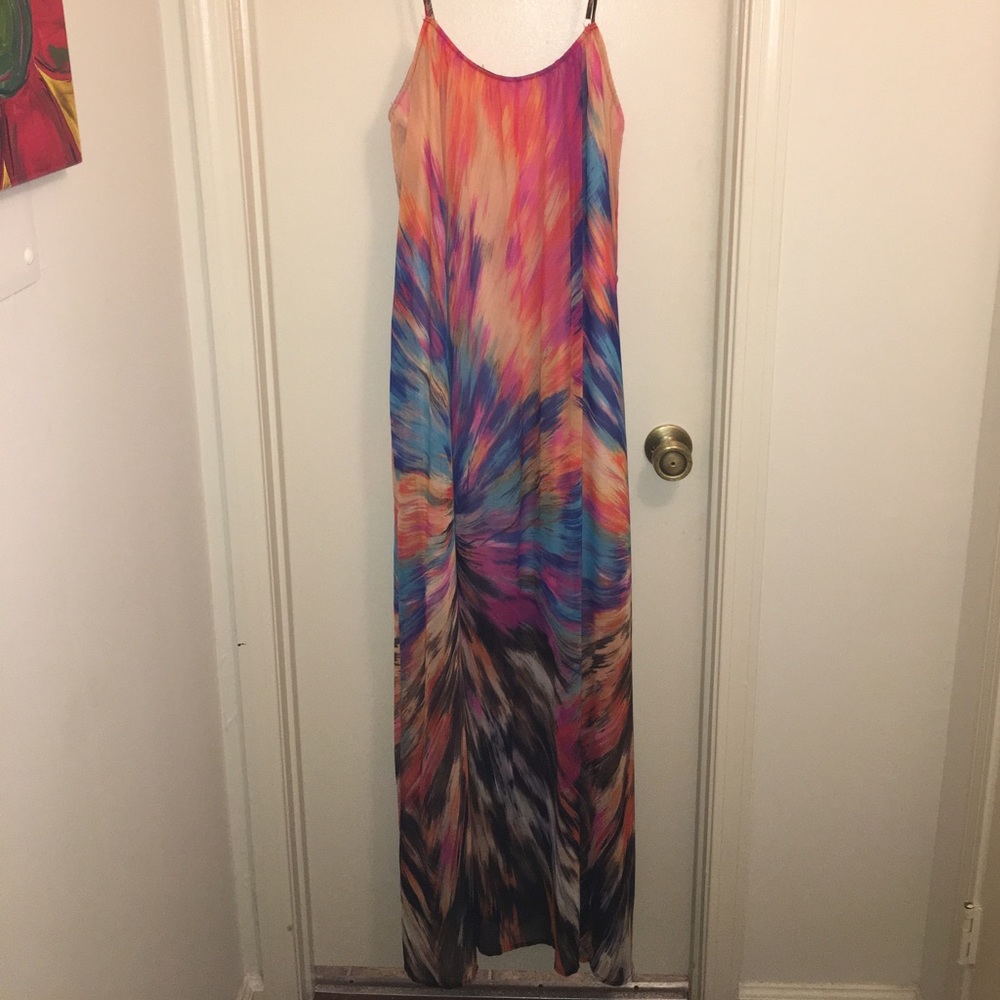 Beautiful maxi dress size small