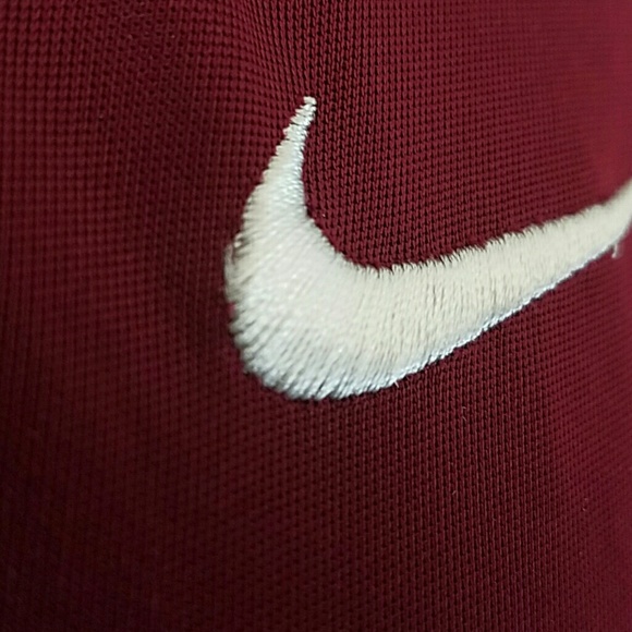 Womens Nike Dri-Fit Top Shirt Sleeveless Maroon - Picture 8 of 8