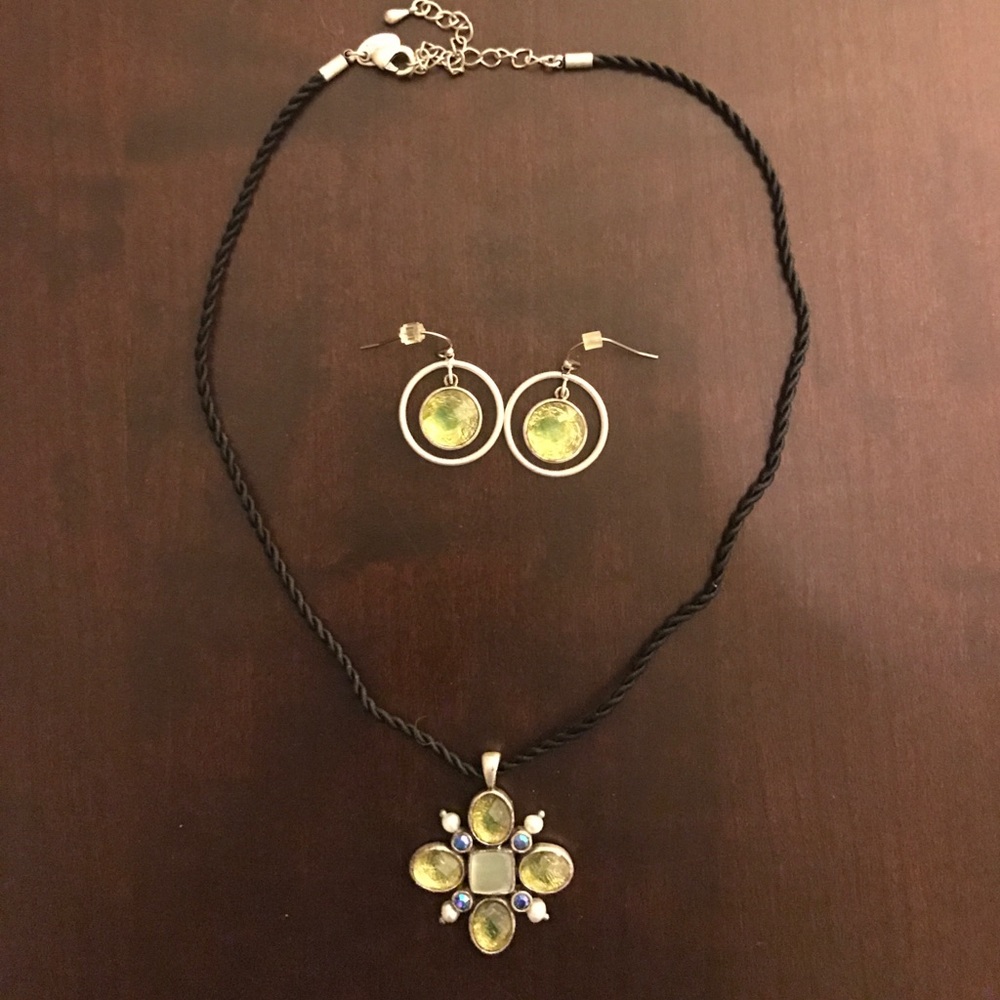 Lia Sophia Necklace & Earrings