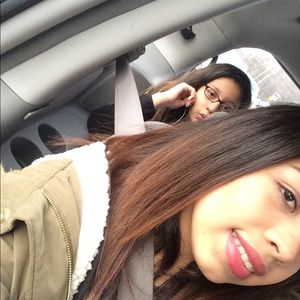 Meet your Posher, Jess