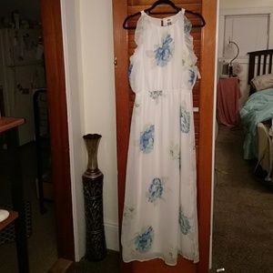 Brand New White Maxi Spring Sun Dress