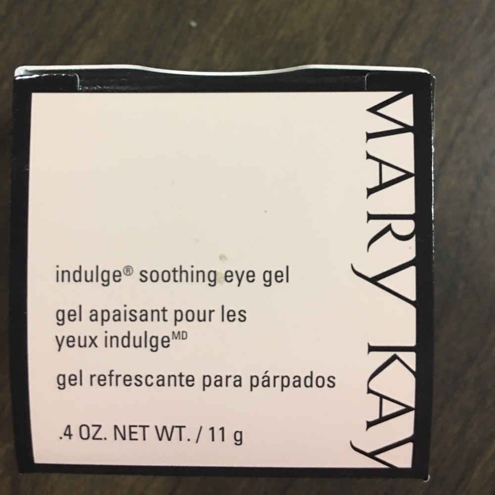 MK soothing eye gel