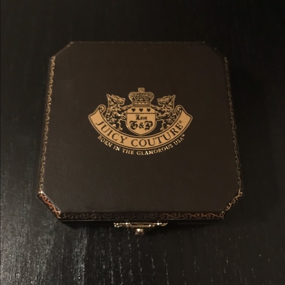 Juicy Couture Necklace - Picture 2 of 2