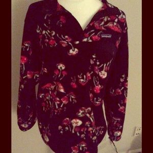 Ladies L PATAGONIA jacket