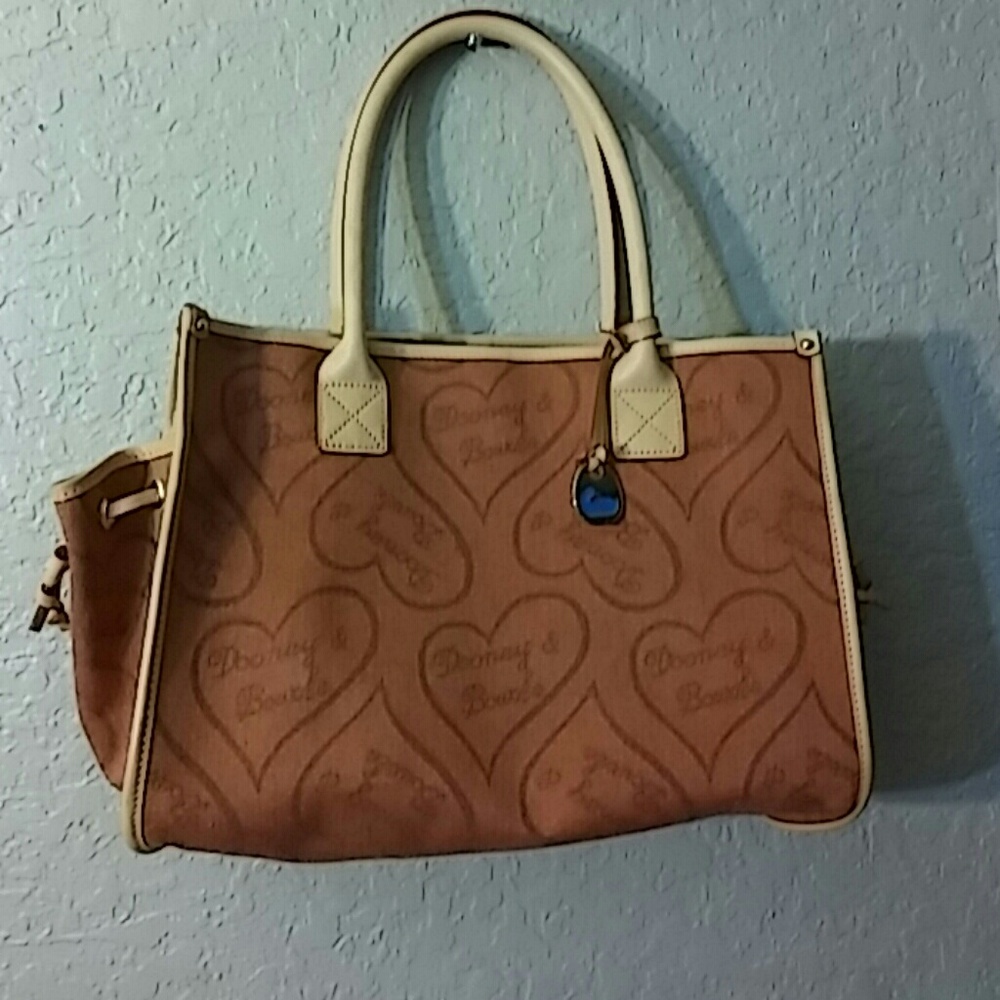 Dooney & Bourke purse