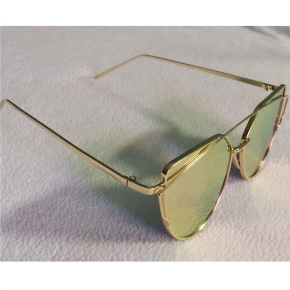 NEVER USED, stylish sunglasses - Picture 3 of 5