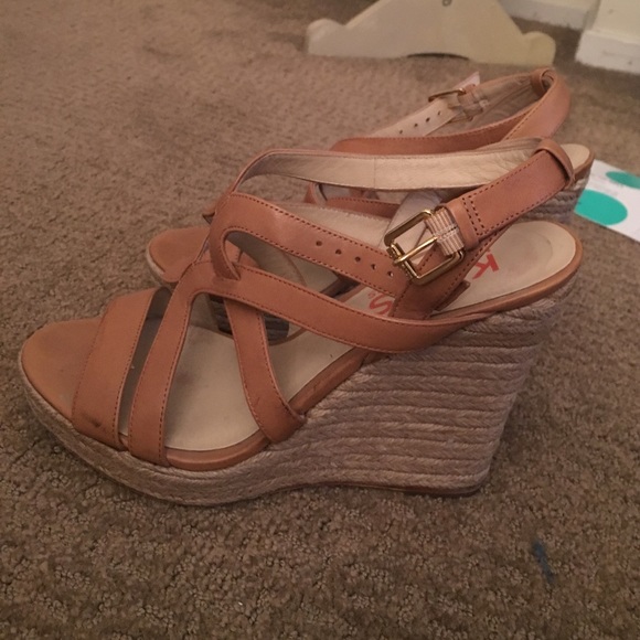 KORS, Michael Kors tan wedges - Picture 3 of 4