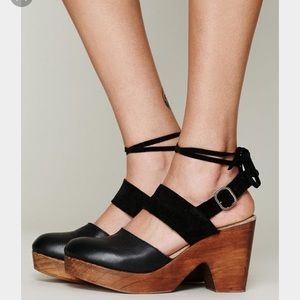 Free People Clogs
