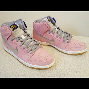 Nike SB When Pigs Fly Collectors