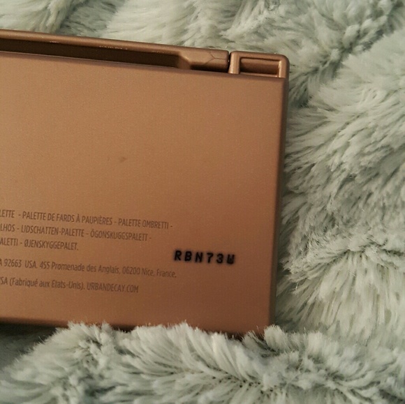 Urban decay Naked 2 basics eyeshadow - Picture 2 of 4