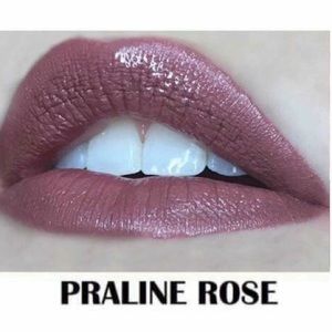 Praline Rose LipSense