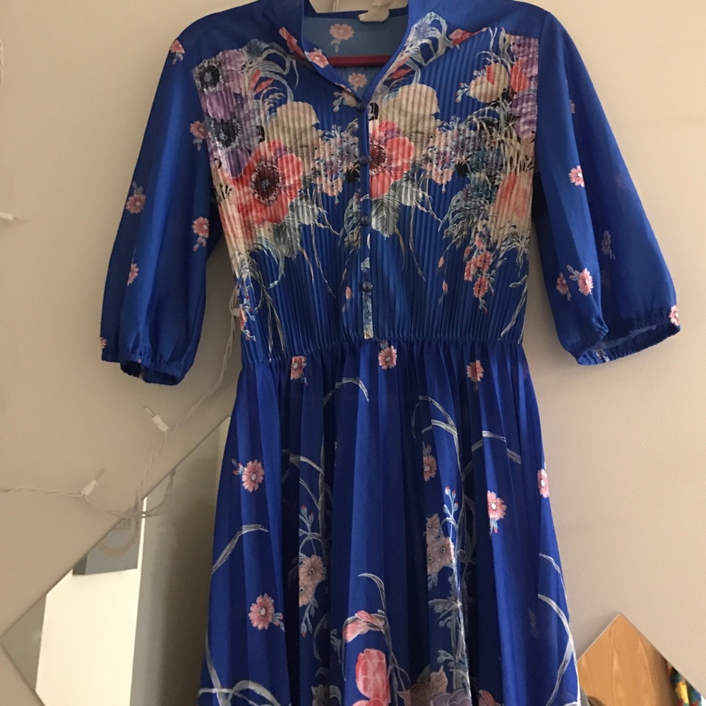 One of a kind Vintage pleated sun dress!