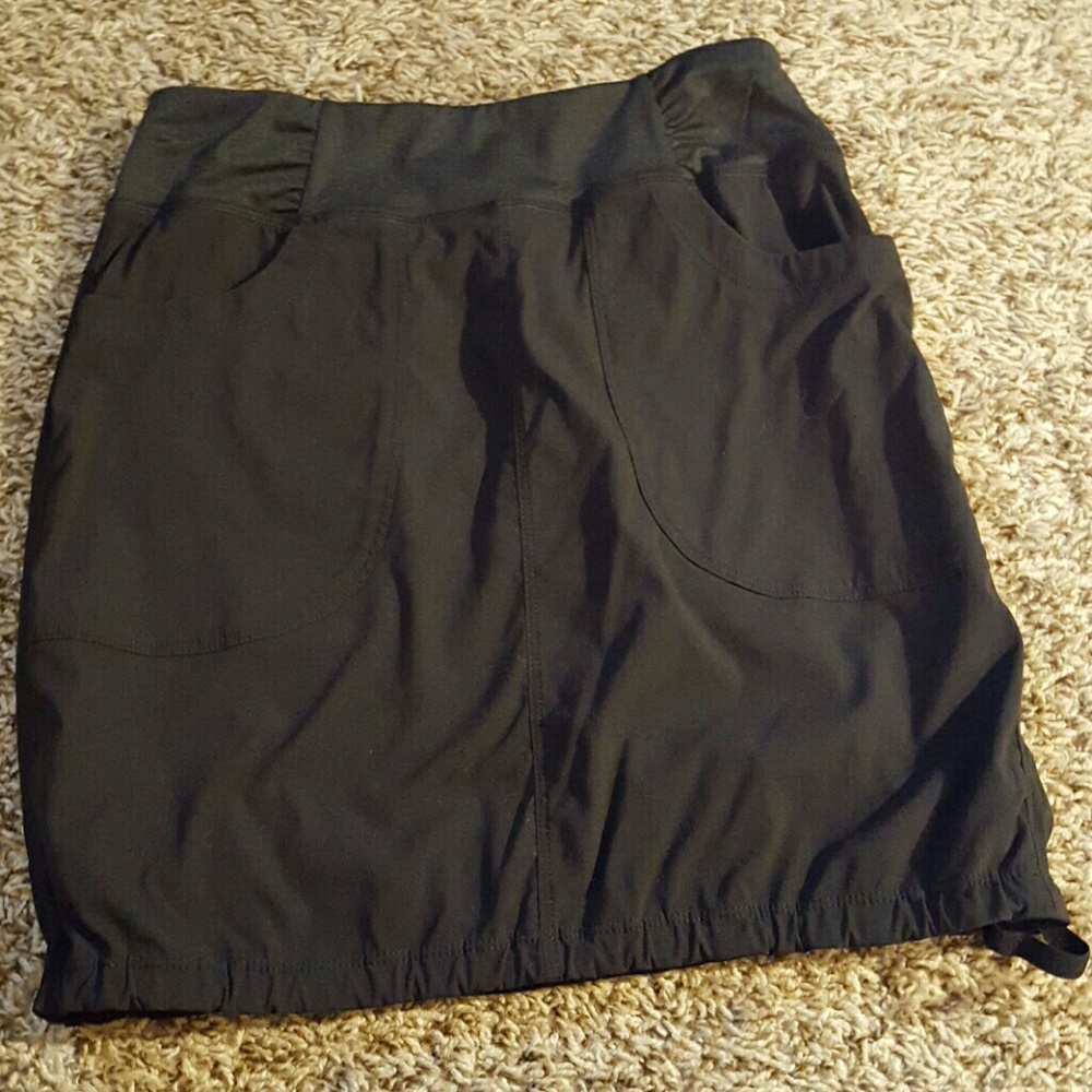 Black Athletic Skirt! NWOT!
