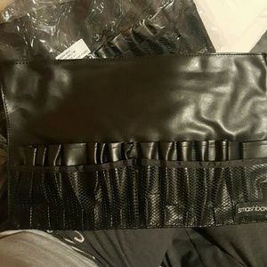 🎀Smashbox small makeup/brush belt