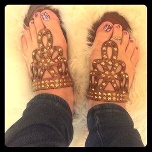 Frye thong sandal *_*