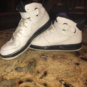 Air Jordan Tennis Shoes