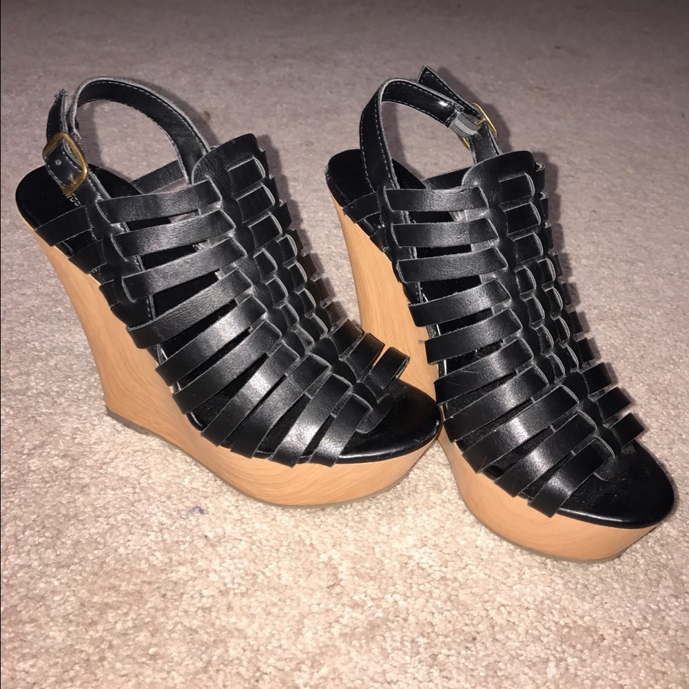 Mossimo Supply Company heels