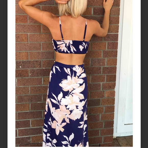 🔴SOLD🔴 Get Gorgeous Set.  US 6. - Picture 4 of 4