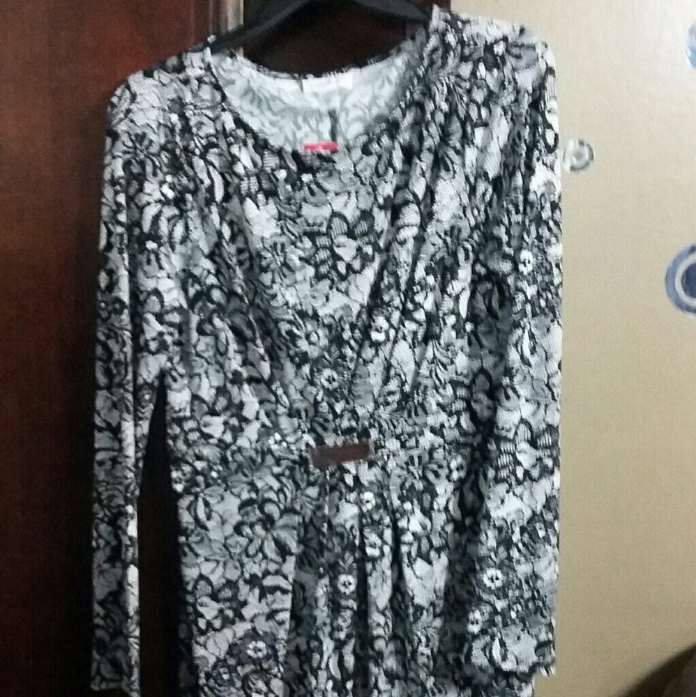 Lace print dress