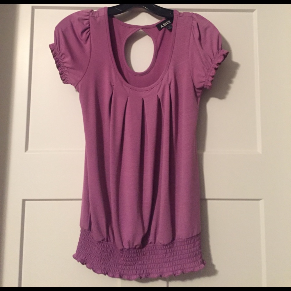 Juniors A. Byers lavender shirt with keyhole back