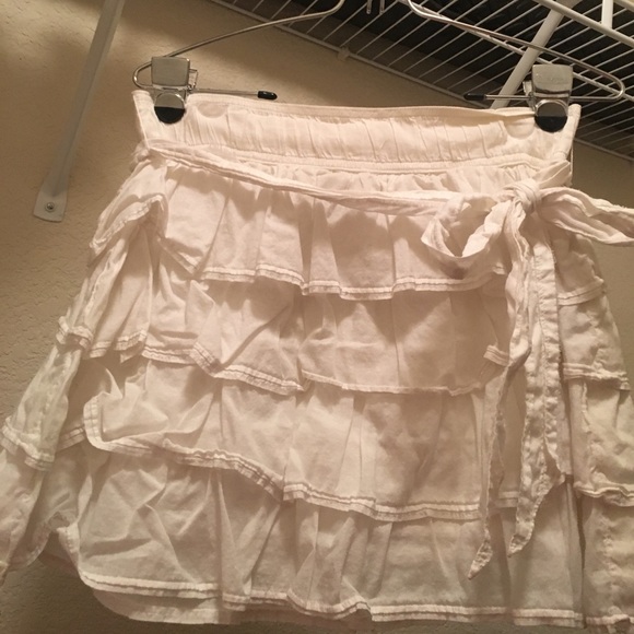 Hollister ruffle skirt - Picture 1 of 2