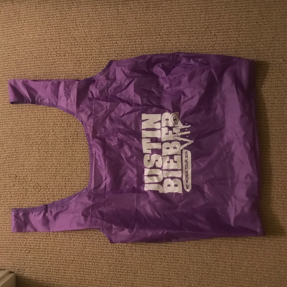 JUSTIN BIEBER vip my world tour bag