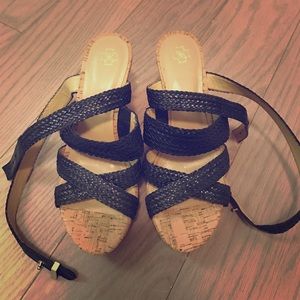 Black strappy wedges