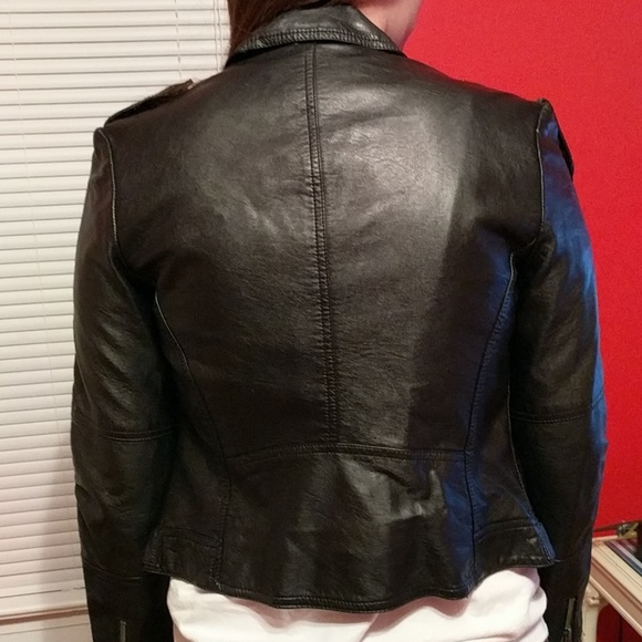 Jacket - Picture 3 of 4