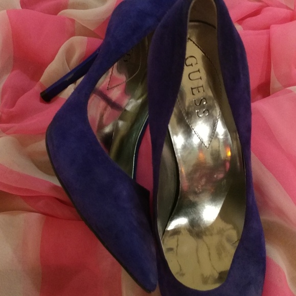 Guess Shoes - 💰SOLD💰Guess blue suede pumps