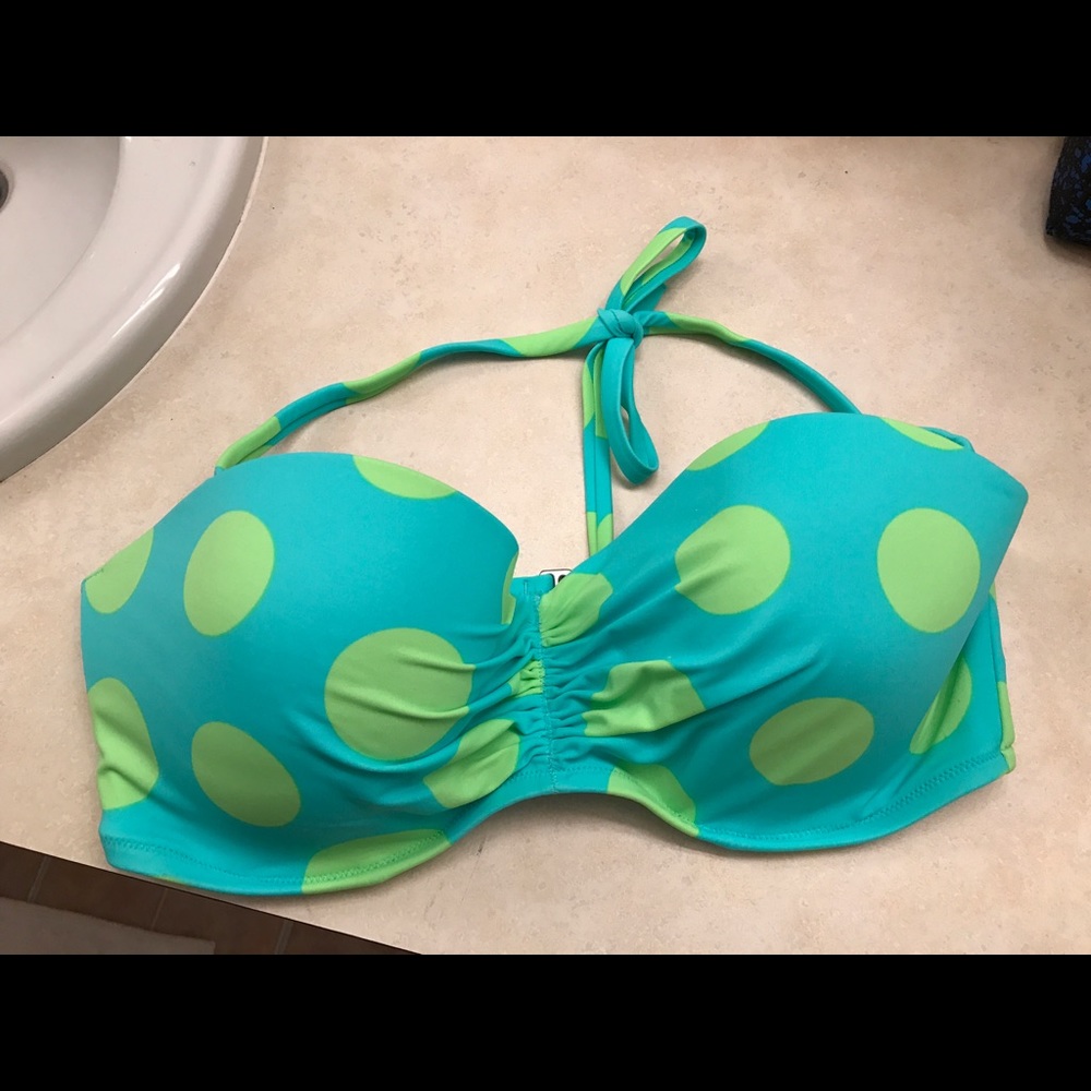 VS bathing suit top