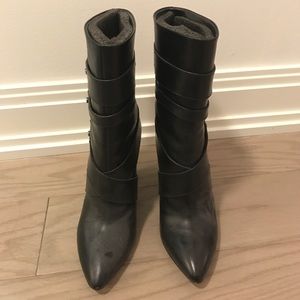 Black Aldo boots with heel