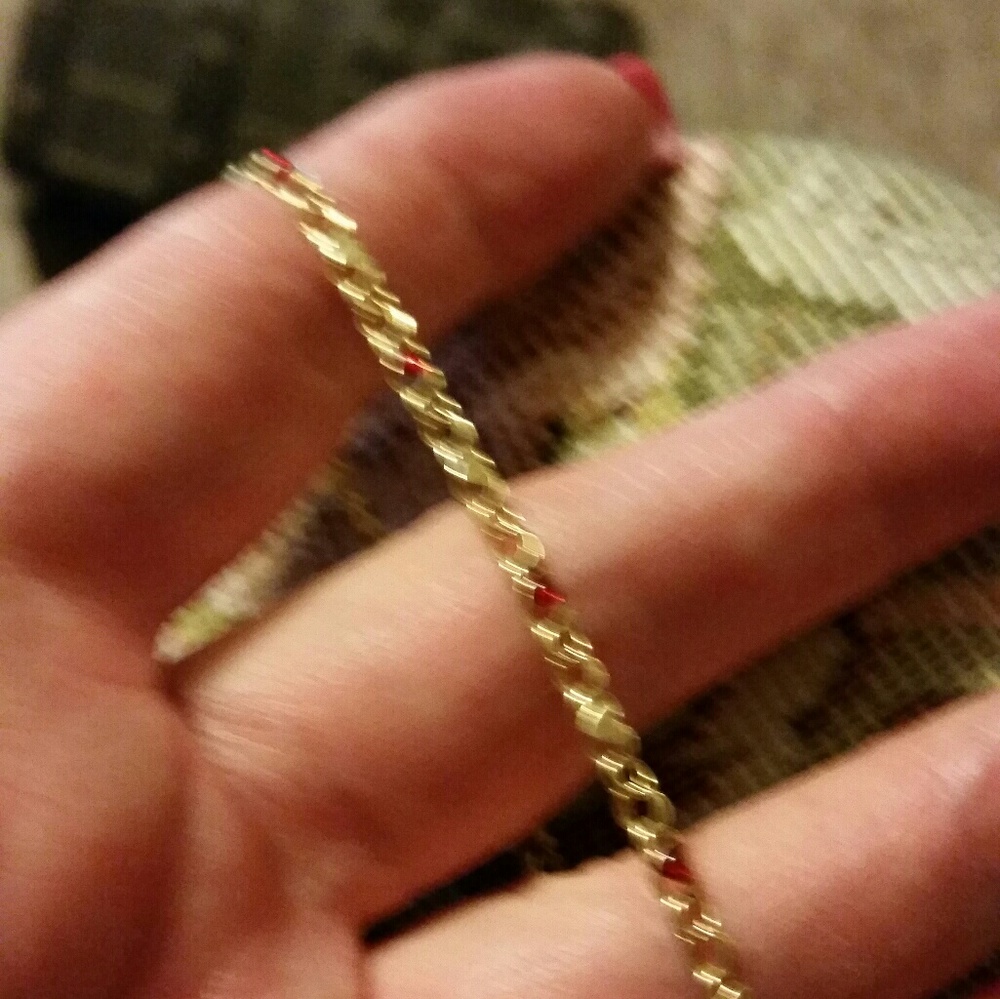 Gold and ruby bracelet