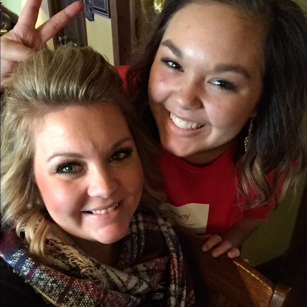 Meet your Posher, Brittany