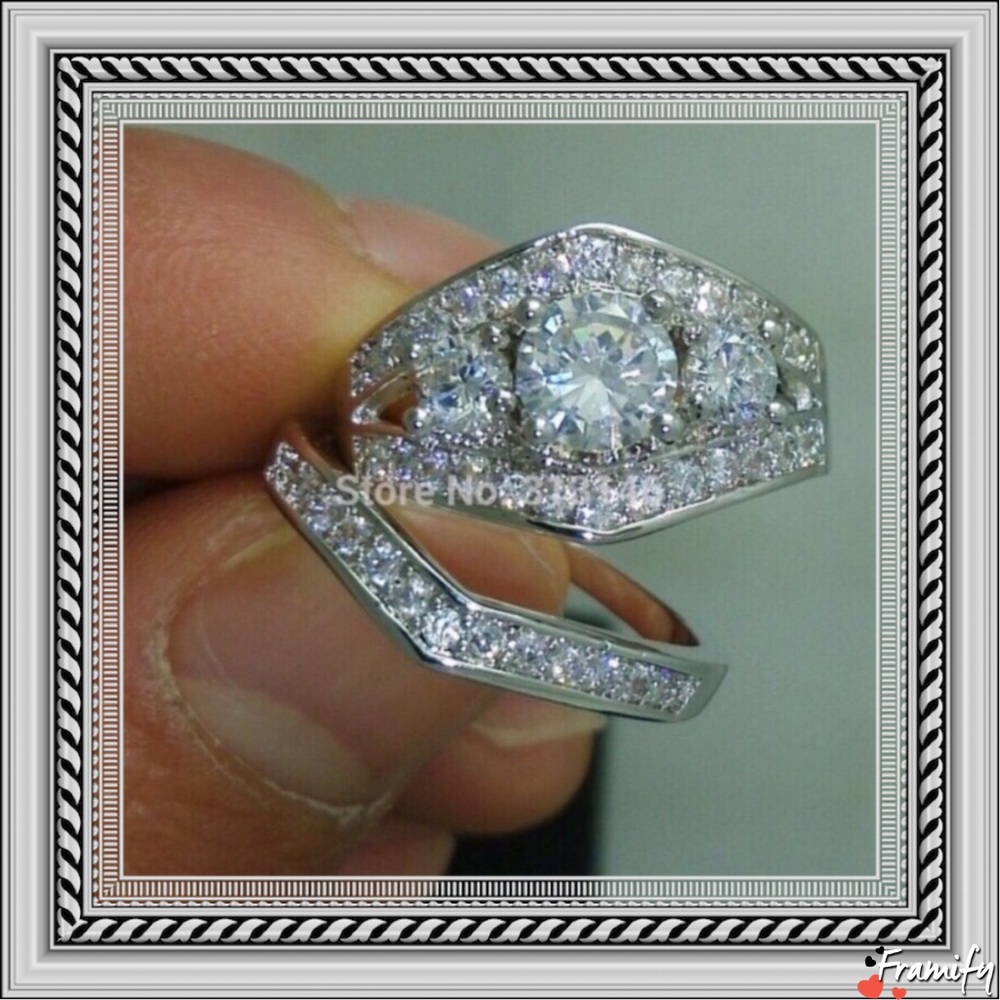 🎉HP🎉18K White Gold Filled Wedding Ring Set - Picture 2 of 4