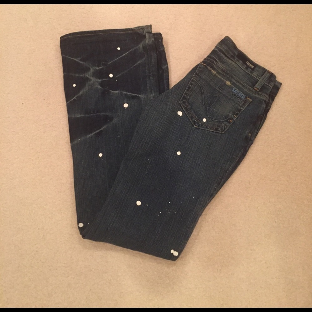 Trendy!!Distressed Jeans